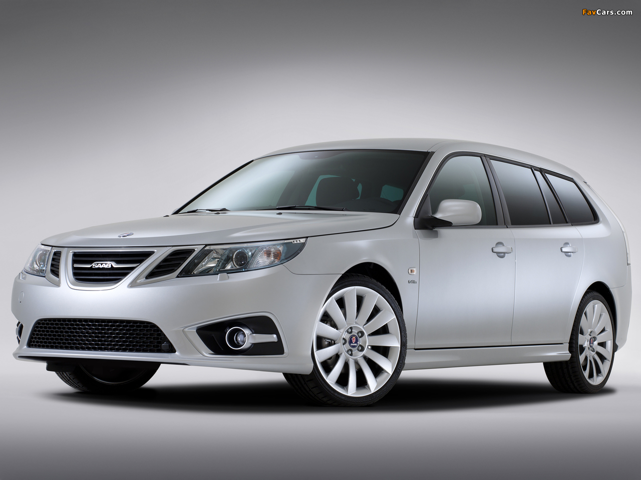 Saab 9-3 Griffin Aero SportCombi 2011 images (1280 x 960)