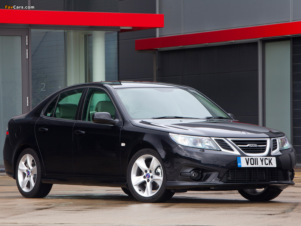 Saab 9-3 Griffin Sport Sedan UK-spec 2011 photos (1024 x 768)