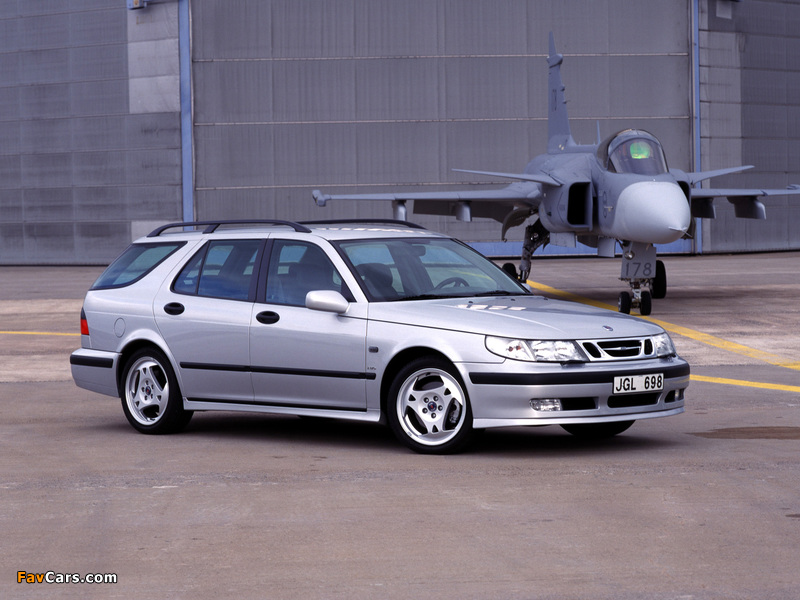 Images of Saab 9-5 Aero Wagon 1999–2001 (800 x 600)