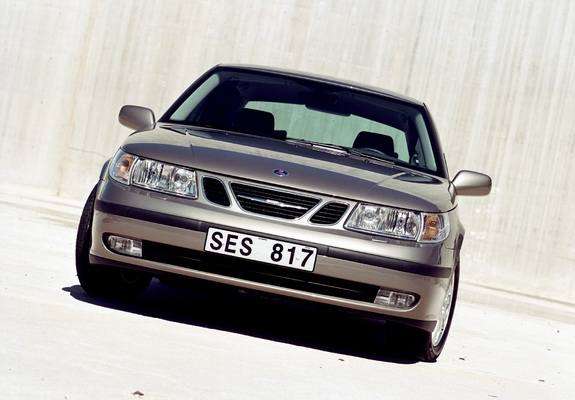 Images of Saab 9-5 Sedan 2002–05