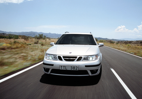 Images of Saab 9-5 Aero Wagon 2002–05