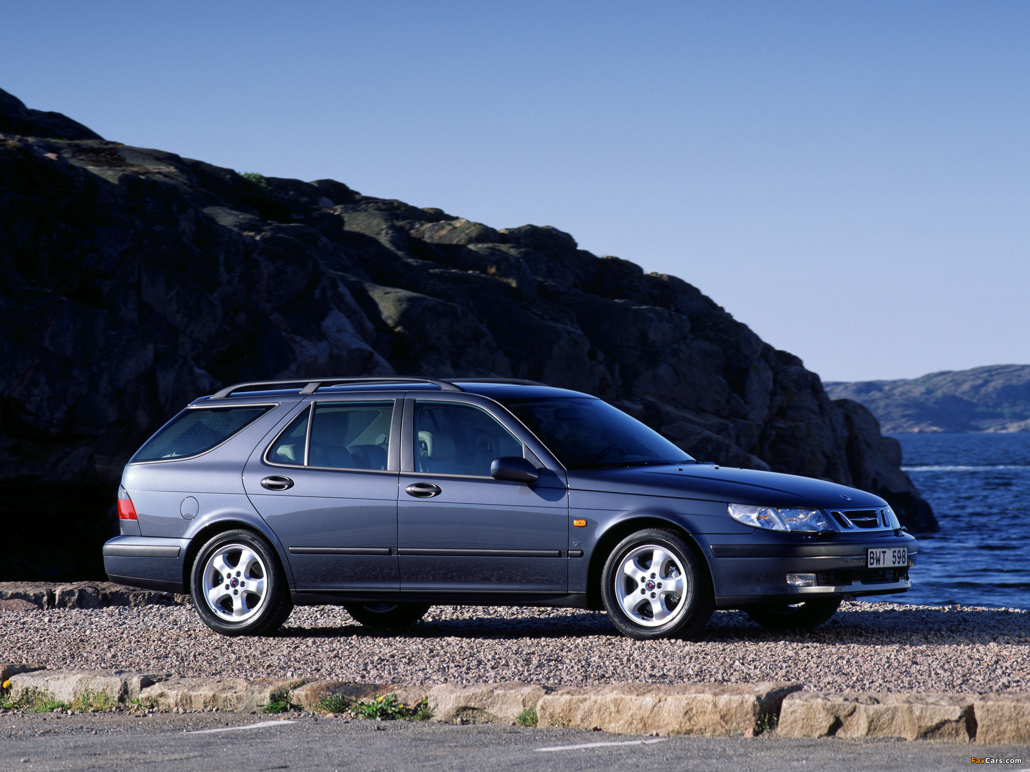 Photos of Saab 9-5 Wagon 1998–2001 (2048 x 1536)