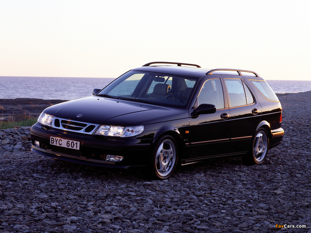 Photos of Saab 9-5 Aero Wagon 1999–2001 (1024 x 768)