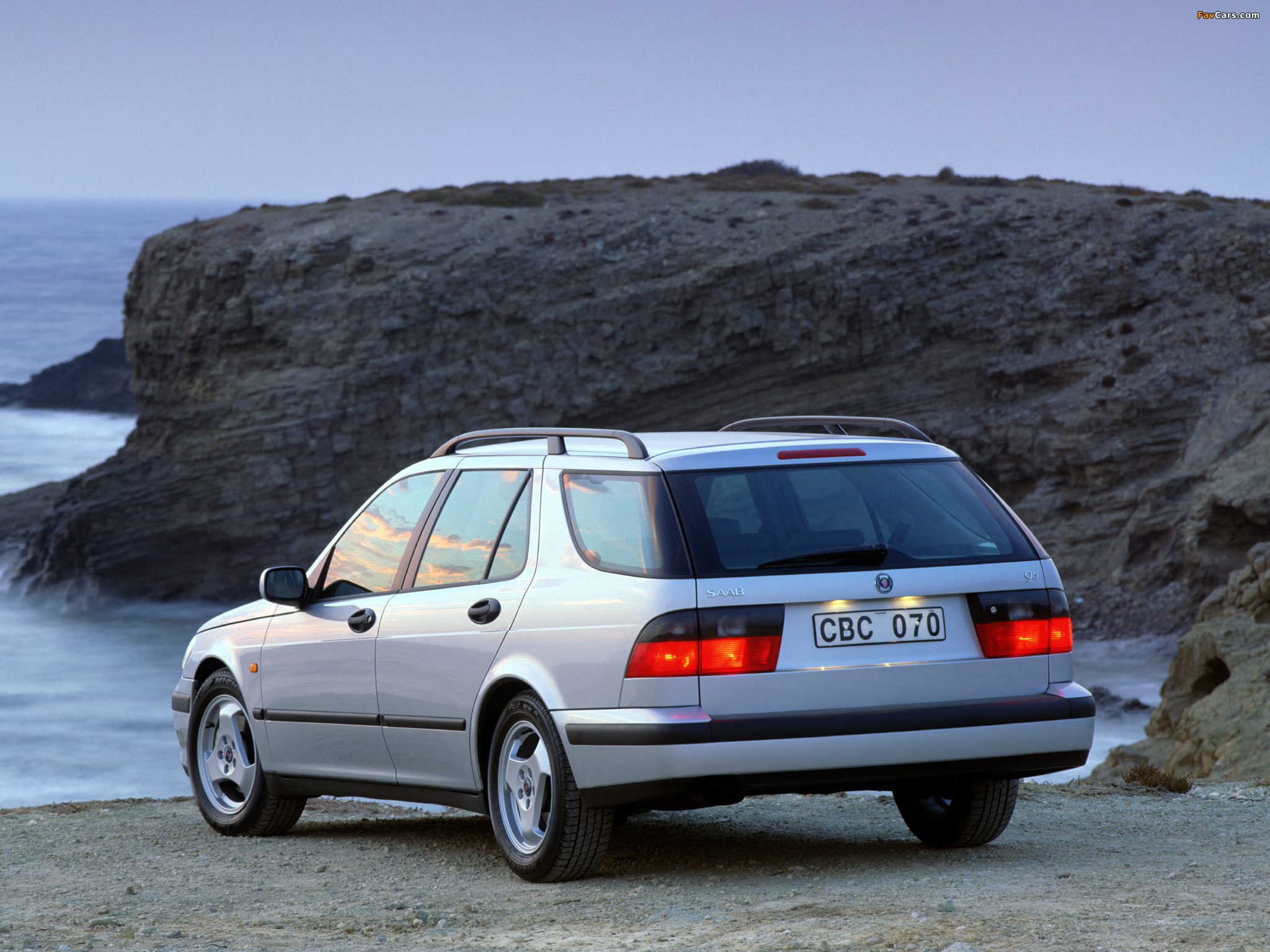 Pictures of Saab 9-5 Wagon 1998–2001 (2048 x 1536)