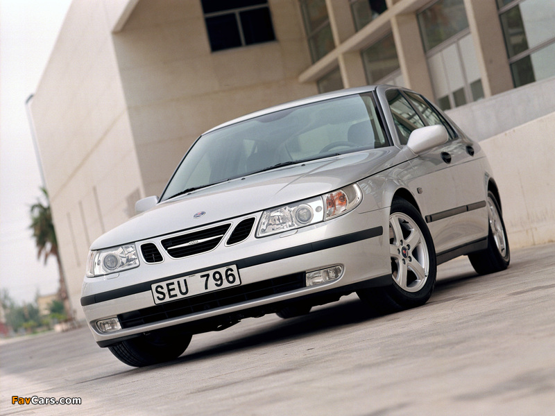 Pictures of Saab 9-5 Sedan 2002–05 (800 x 600)