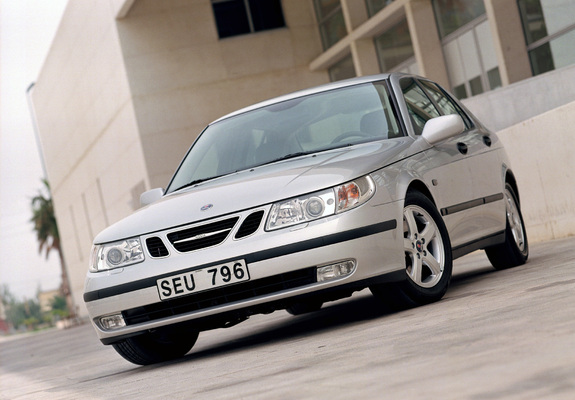 Pictures of Saab 9-5 Sedan 2002–05