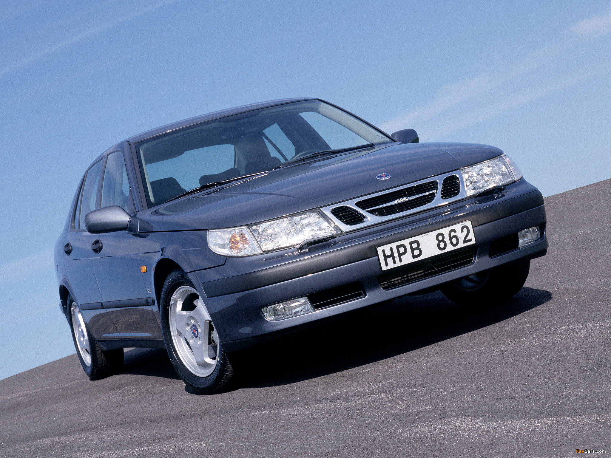 Saab 9-5 Sedan 1997–2001 pictures (2048 x 1536)