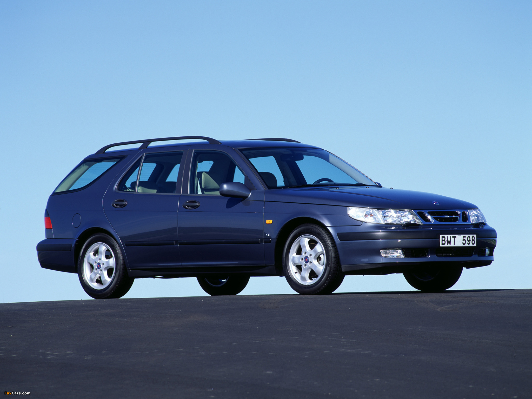 Saab 9-5 Wagon 1998–2001 pictures (2048 x 1536)