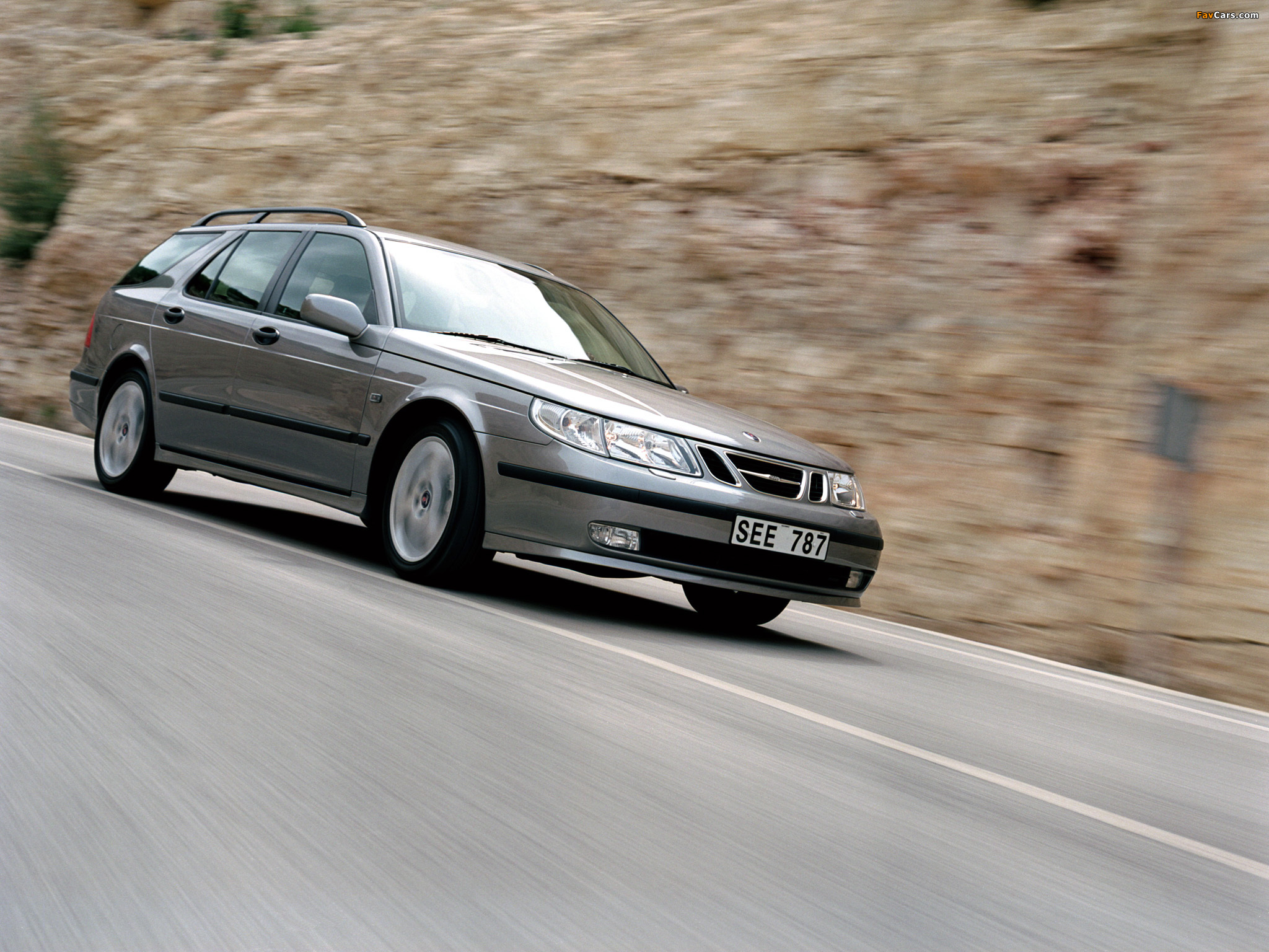 Saab 9-5 Wagon 2002–05 pictures (2048 x 1536)
