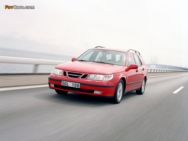 Saab 9-5 Wagon 2002–05 pictures (640 x 480)