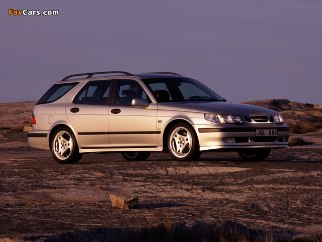 Saab 9-5 Aero Wagon 1999–2001 wallpapers (640 x 480)