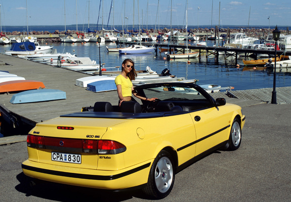 Images of Saab 900 SE Turbo Convertible 1993–98