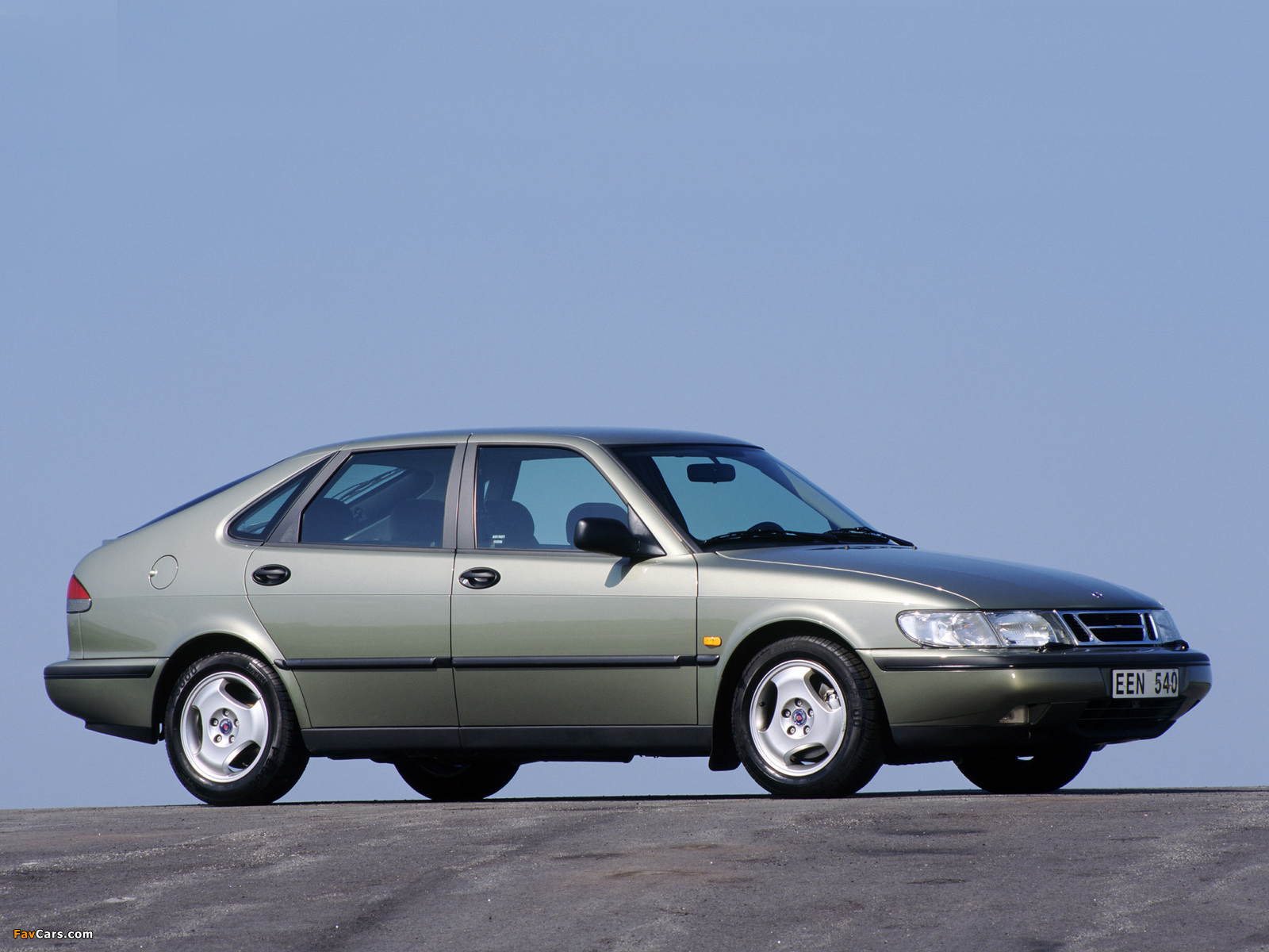 Images of Saab 900 S 1993–98 (1600 x 1200)