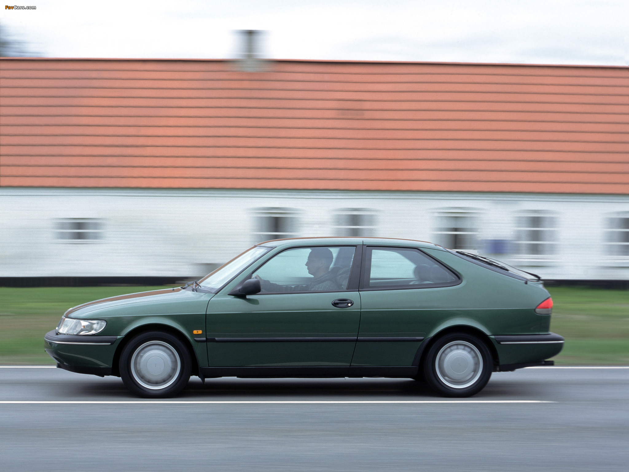 Images of Saab 900 S Coupe 1993–98 (2048 x 1536)