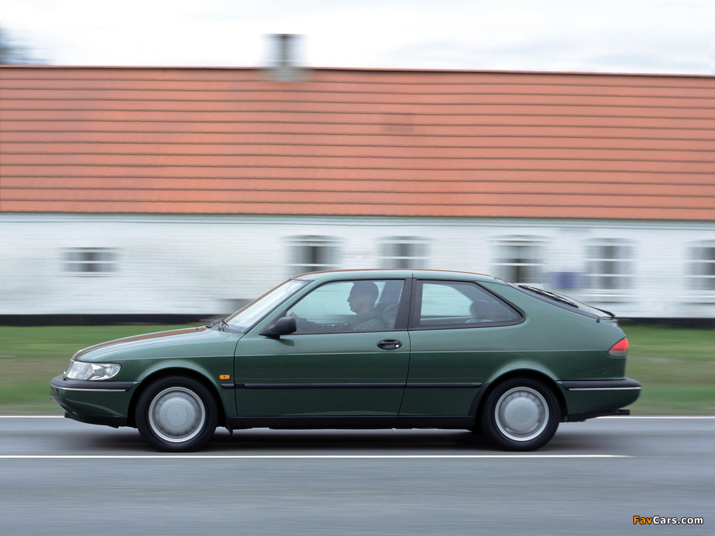 Images of Saab 900 S Coupe 1993–98 (1024 x 768)