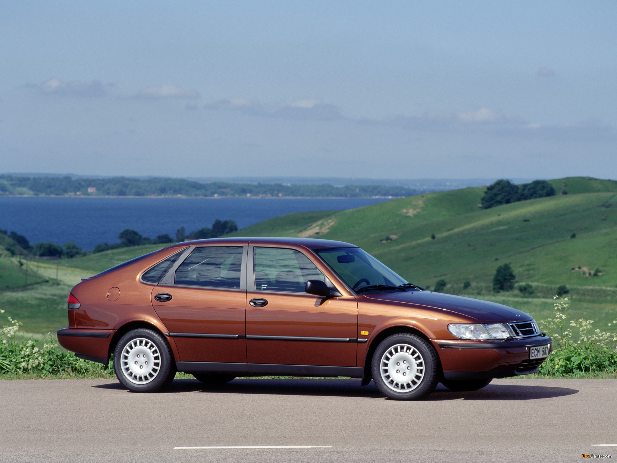 Images of Saab 900 1993–98 (2048 x 1536)