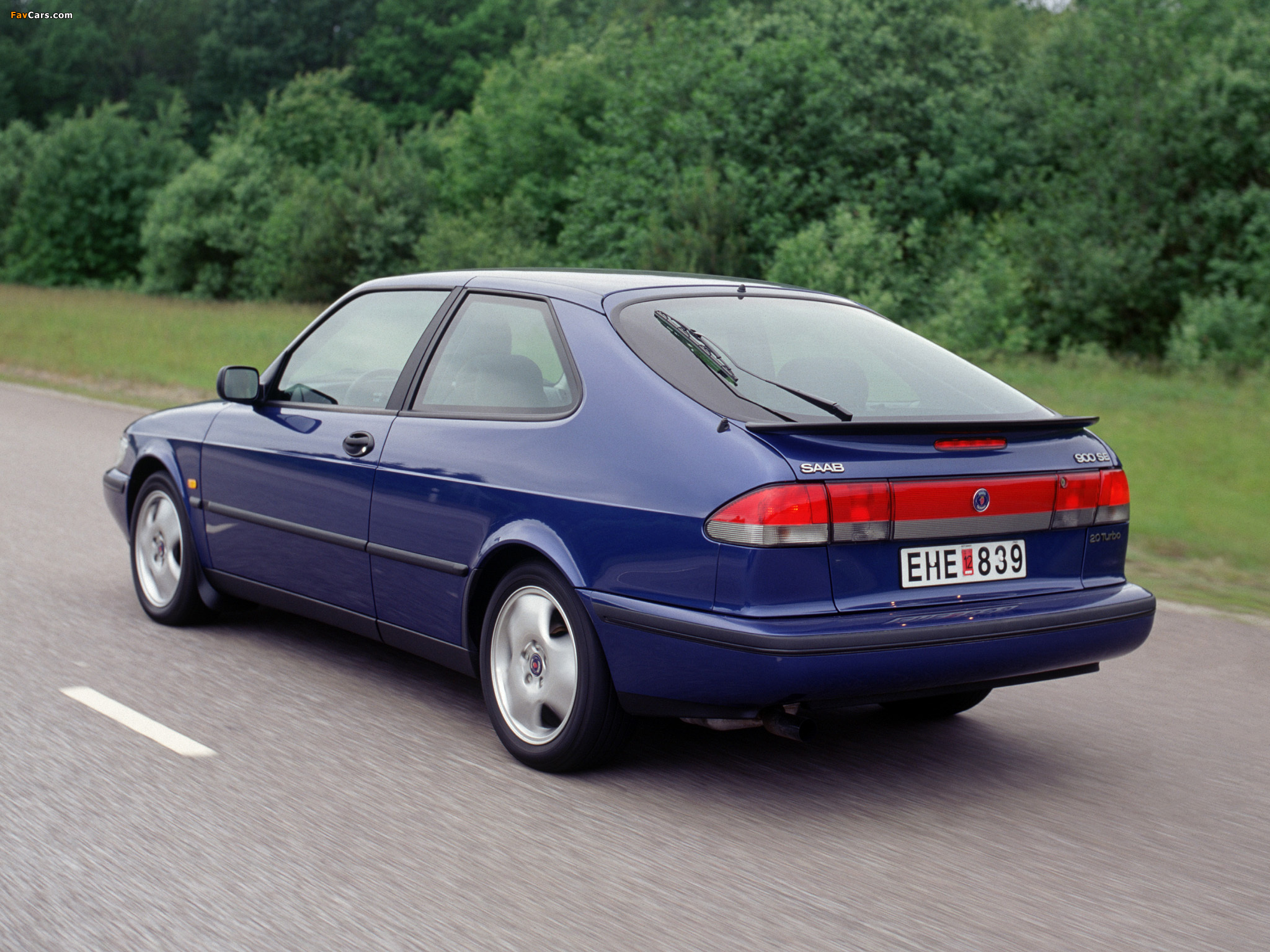 Photos of Saab 900 SE Turbo Coupe 1993–98 (2048 x 1536)