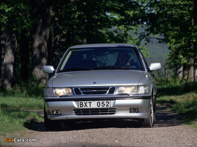 Photos of Saab 900 SE Talladega Coupe 1997–98 (640 x 480)