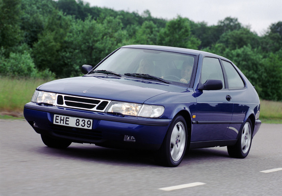 Pictures of Saab 900 SE Turbo Coupe 1993–98