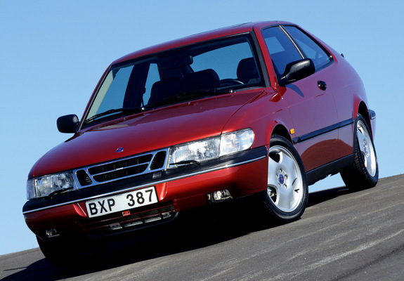 Pictures of Saab 900 SE Turbo Coupe 1993–98