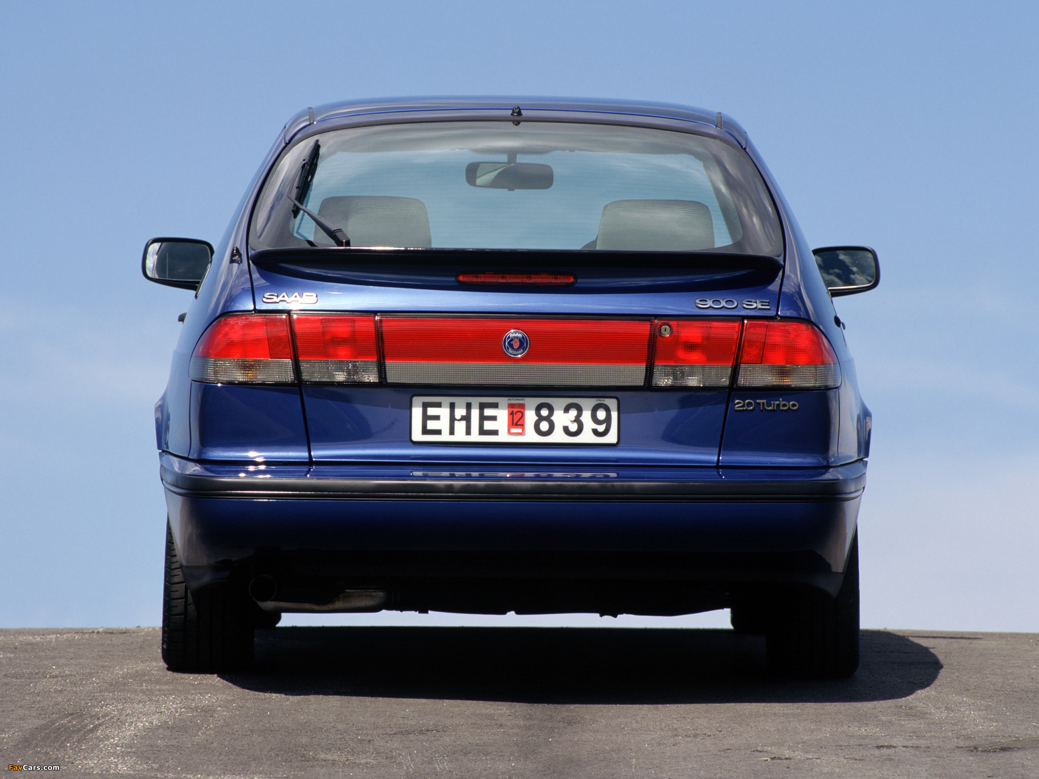 Pictures of Saab 900 SE Turbo Coupe 1993–98 (2048 x 1536)