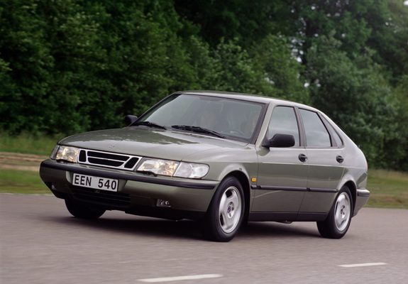 Pictures of Saab 900 S 1993–98