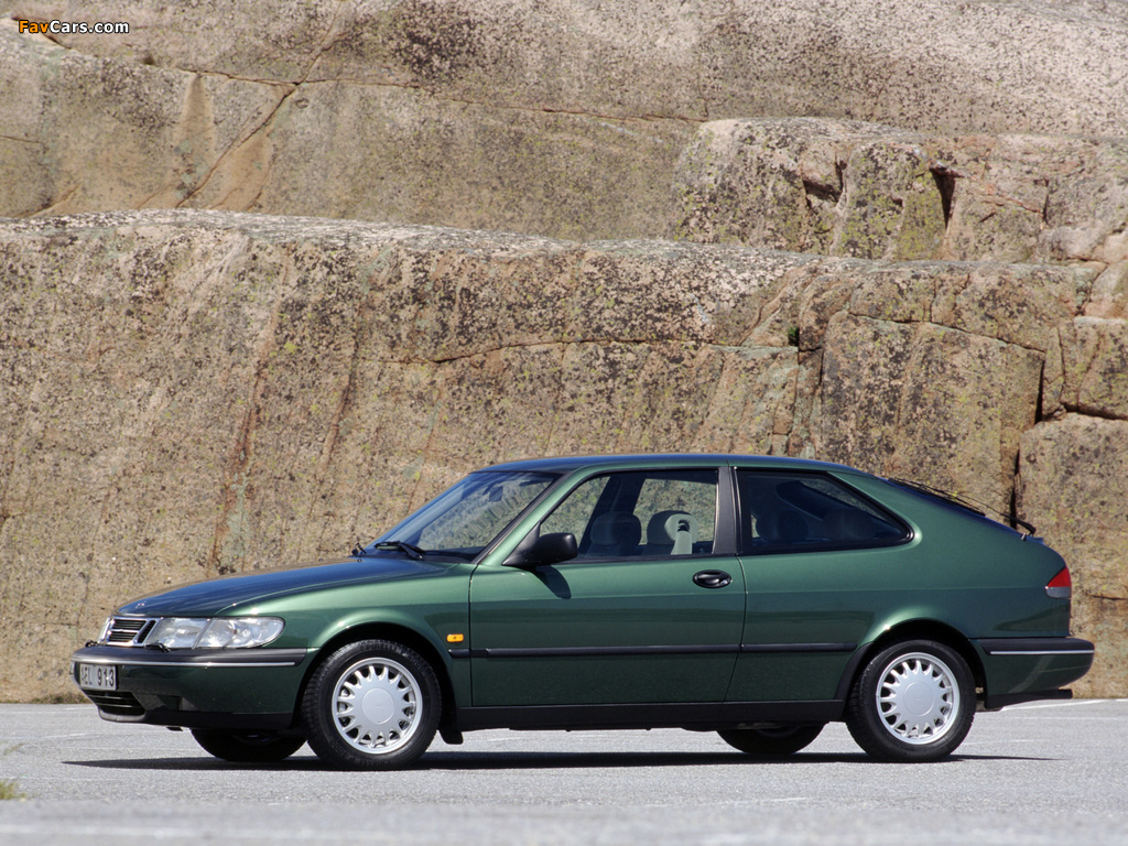 Saab 900 S Coupe 1993–98 images (1024 x 768)