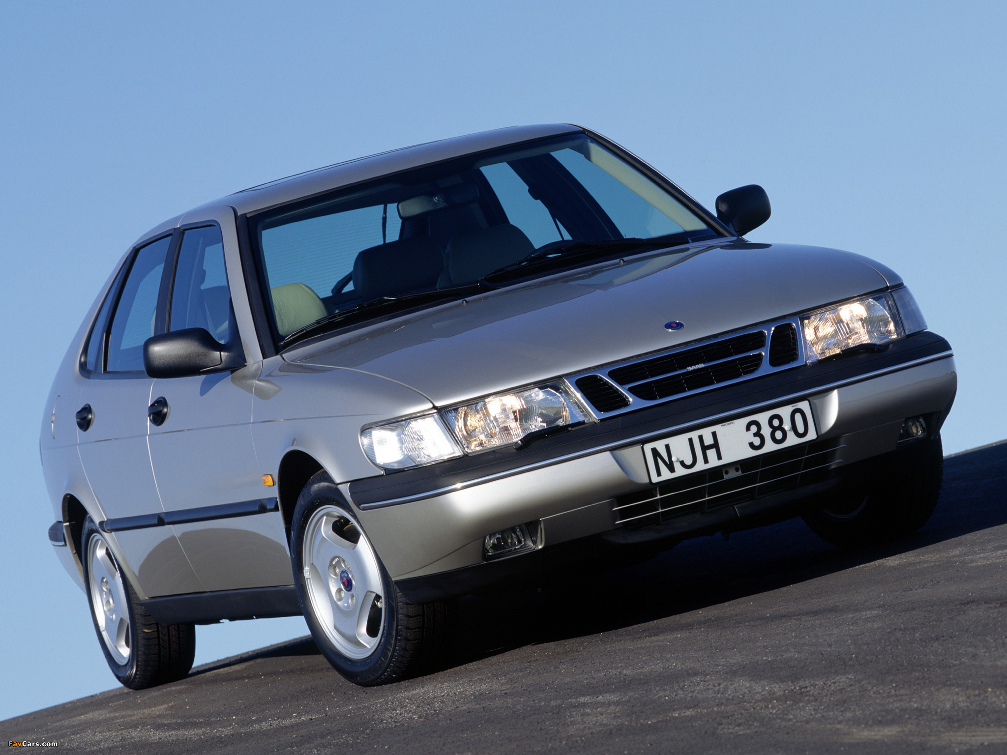 Saab 900 1993–98 photos (2048 x 1536)