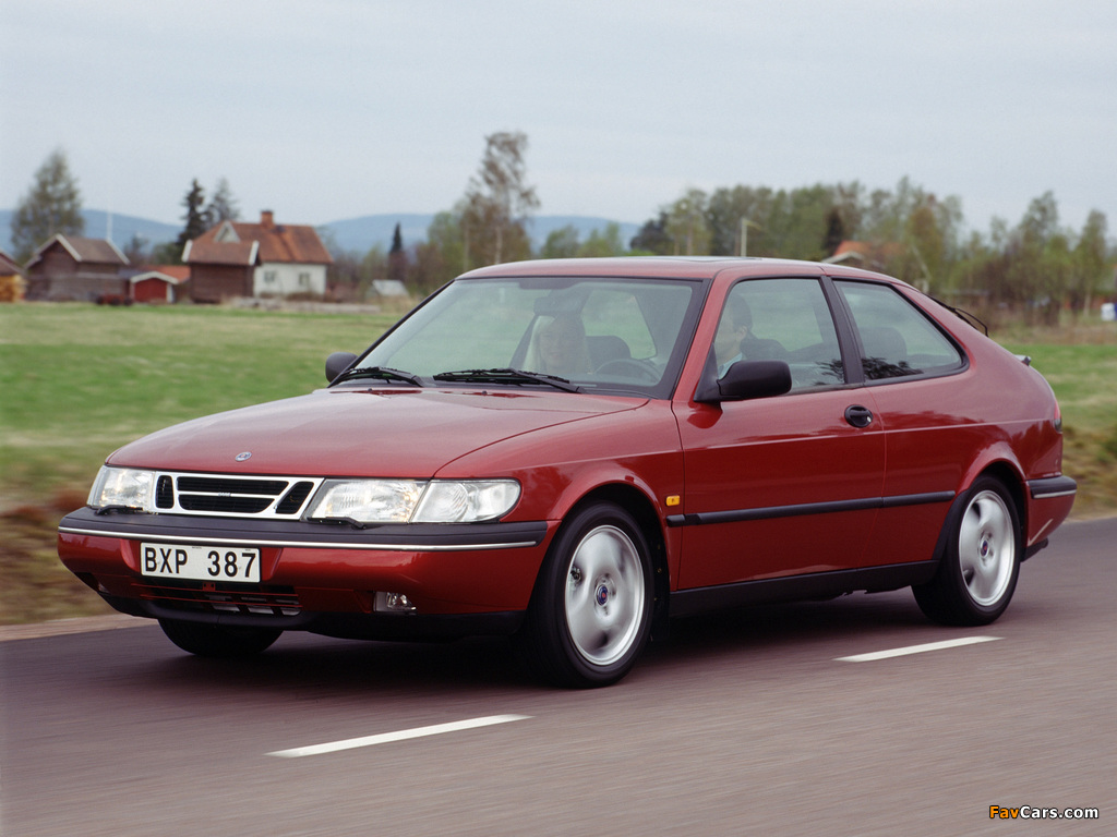 Saab 900 SE Turbo Coupe 1993–98 photos (1024 x 768)