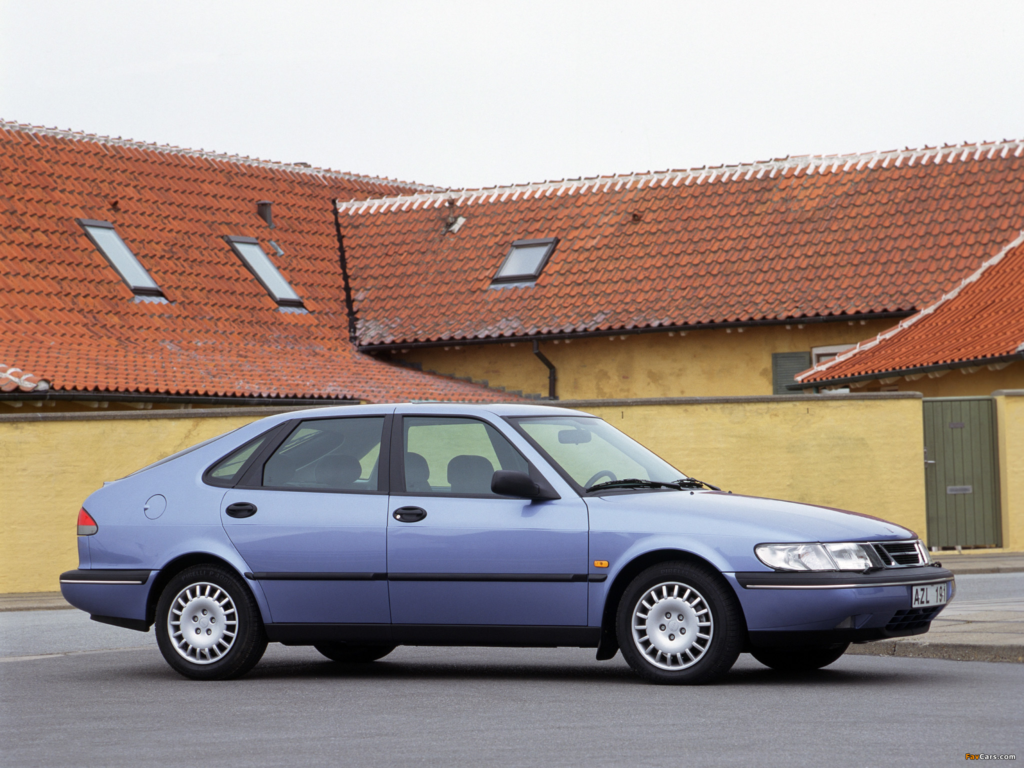 Saab 900 S 1993–98 pictures (2048 x 1536)