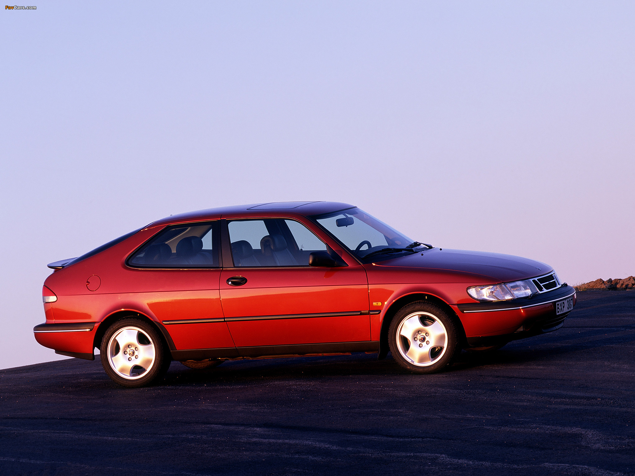 Saab 900 SE Turbo Coupe 1993–98 wallpapers (2048 x 1536)