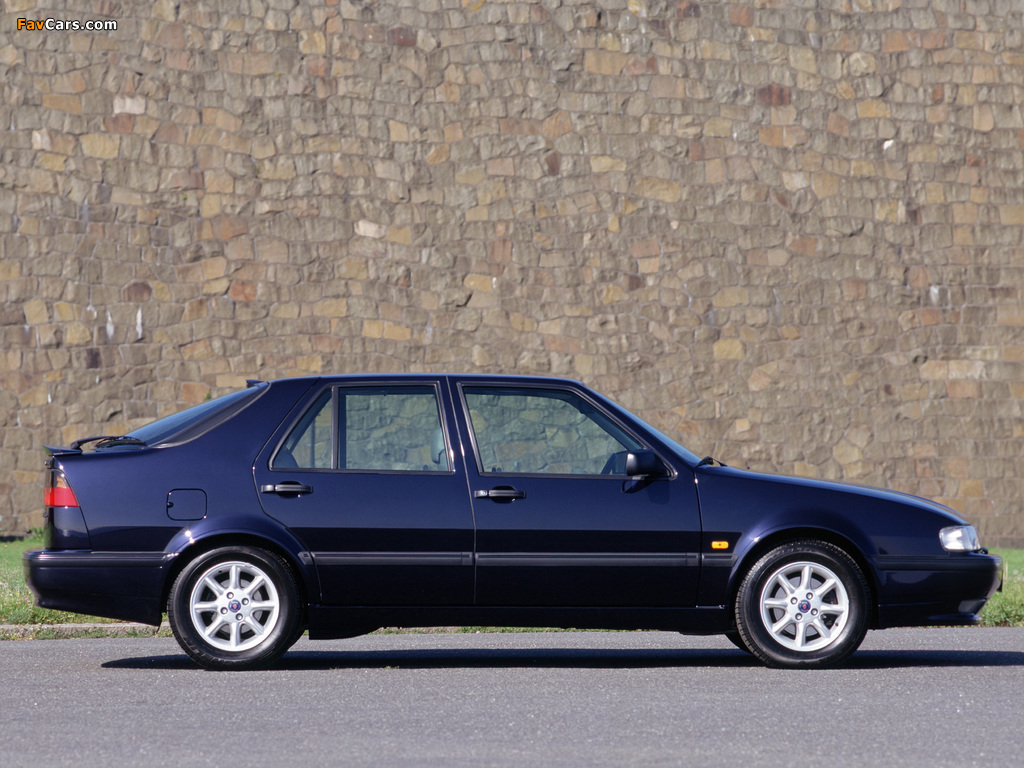 Photos of Saab 9000 CSE Anniversary Edition 1996–98 (1024 x 768)