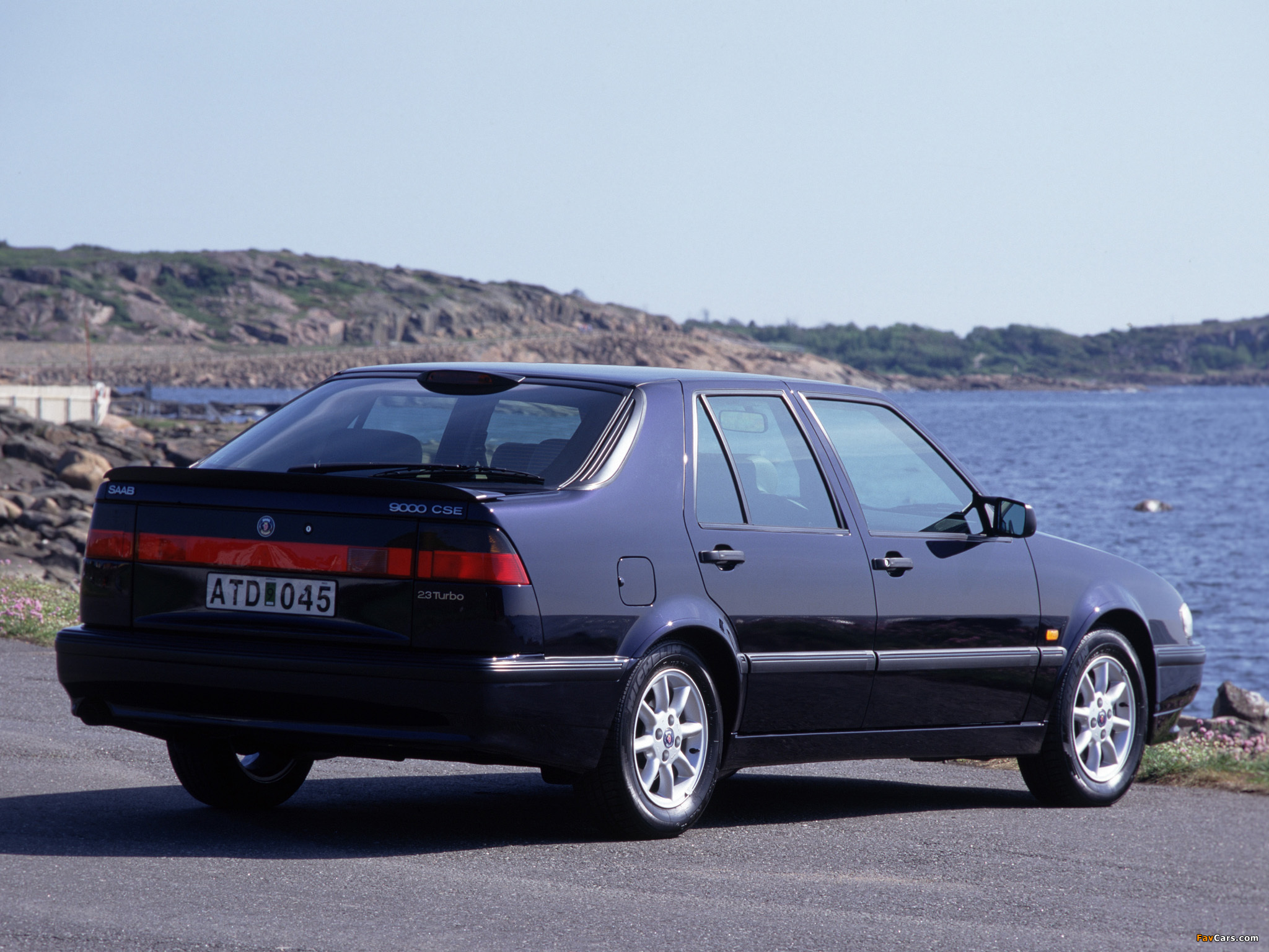 Saab 9000 CSE Anniversary Edition 1996–98 images (2048 x 1536)