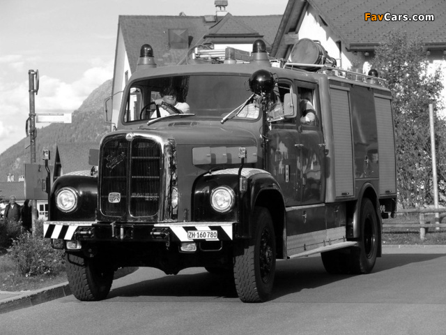 Saurer 2DM Feuerwehr photos (640 x 480)