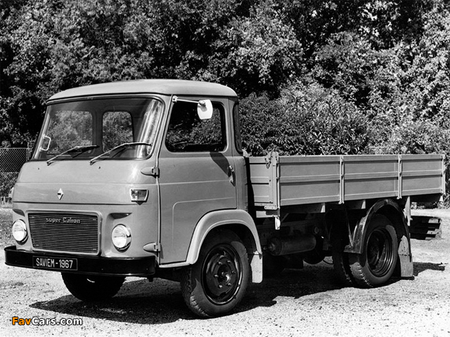 Photos of Saviem SG4 Super Galion Truck 1965–75 (640 x 480)