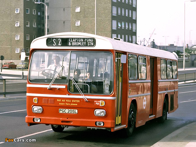Metro-Scania BR111MH MCW B37D 1973 pictures (640 x 480)