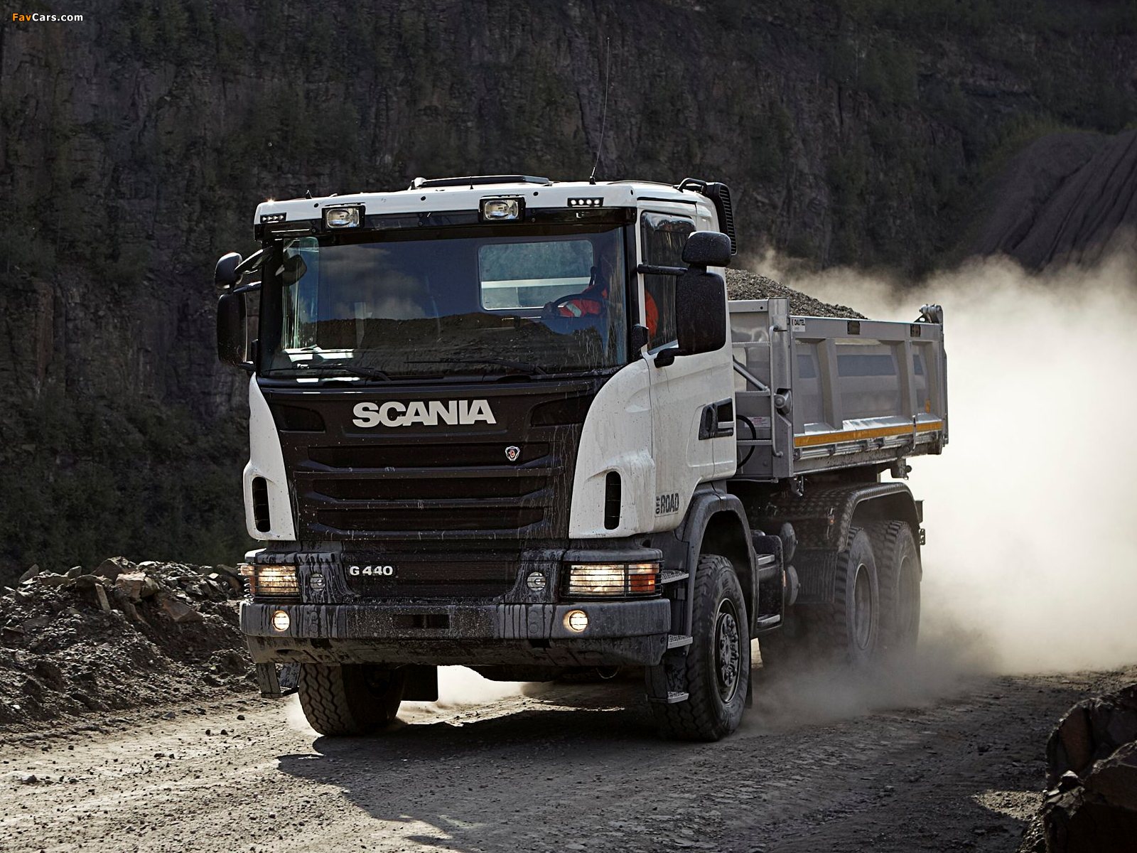 Photos of Scania G440 6x6 Tipper Off-Road Package 2011 (1600 x 1200)