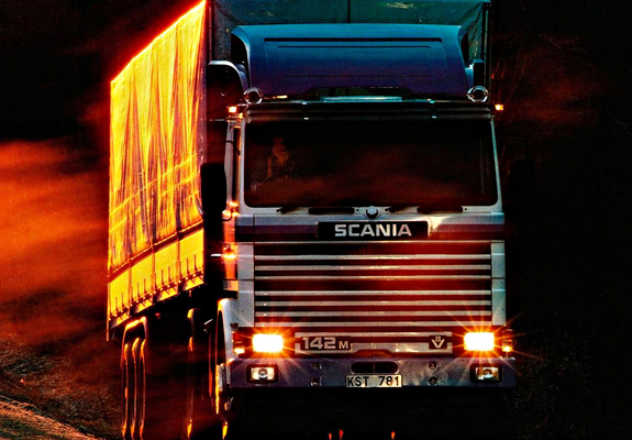 Scania 142M 4x2 UK-spec 1981–88 photos