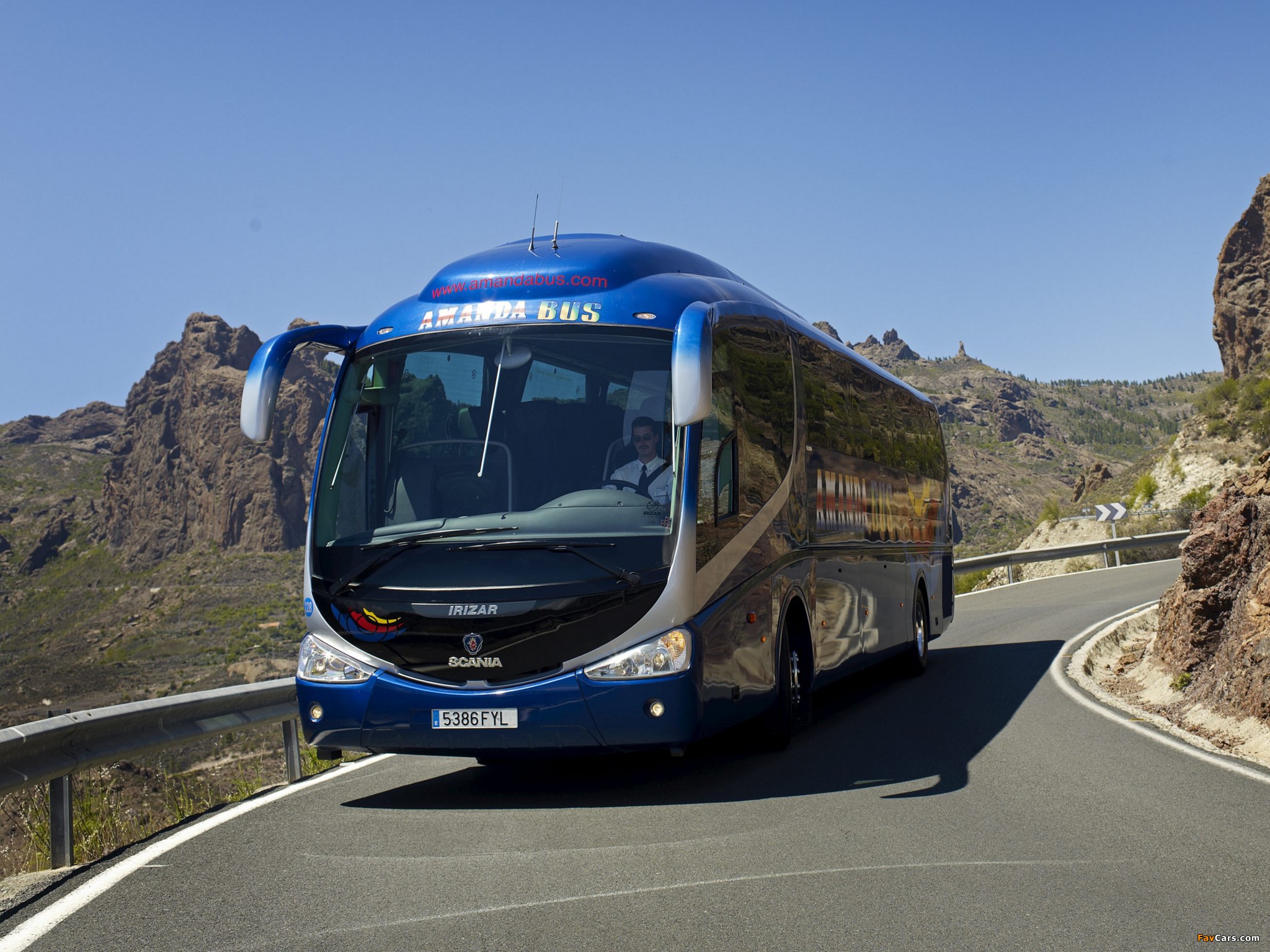 Irizar Scania PB 4x2 2002 pictures (2048 x 1536)