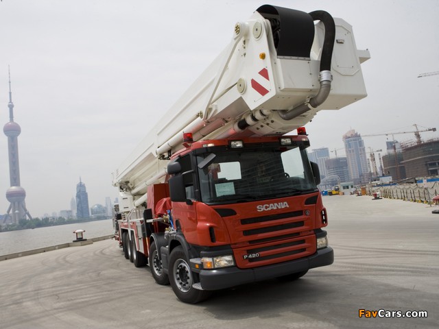 Images of Scania P420 10x4 Firetruck by Bronto Skylift 2004–10 (640 x 480)