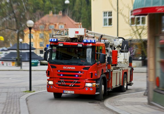 Scania P340 4x2 Fire Engine 2005–10 images