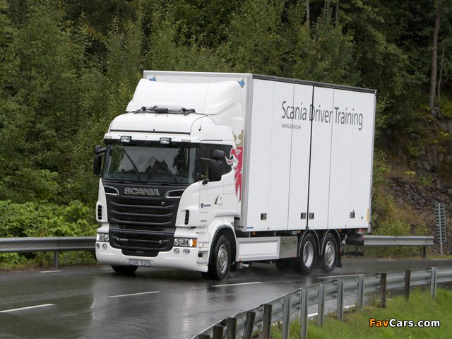 Scania R560 6x2 Highline 2009–13 photos (640 x 480)