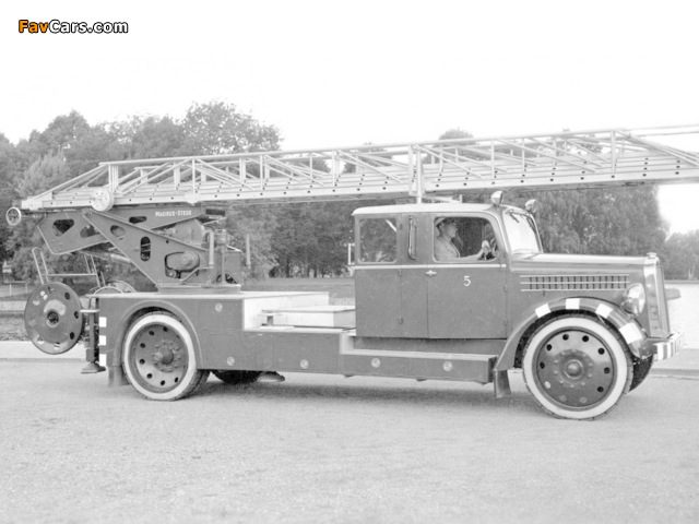 Scania-Vabis Fire Engine Truck 1939 photos (640 x 480)