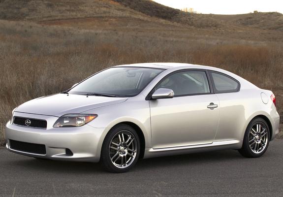 Scion tC 2005–07 images