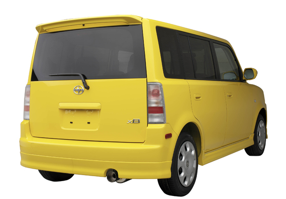 Pictures of Scion xB Release Series 2.0 2005