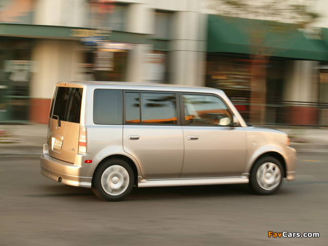 Scion xB 2004–06 images (640 x 480)