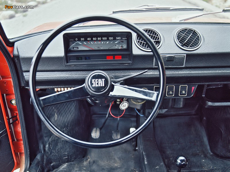 Pictures of Seat 133 1974–79 (800 x 600)