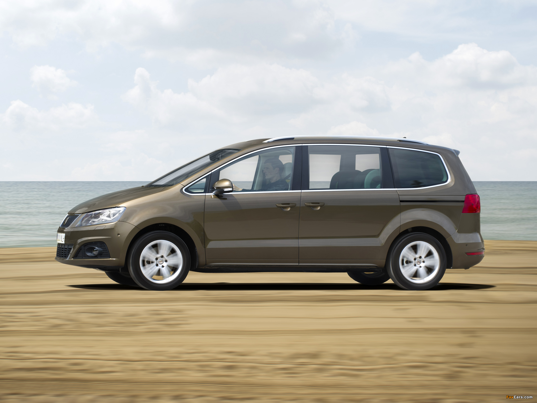 Seat Alhambra 4 2011 pictures (2048 x 1536)