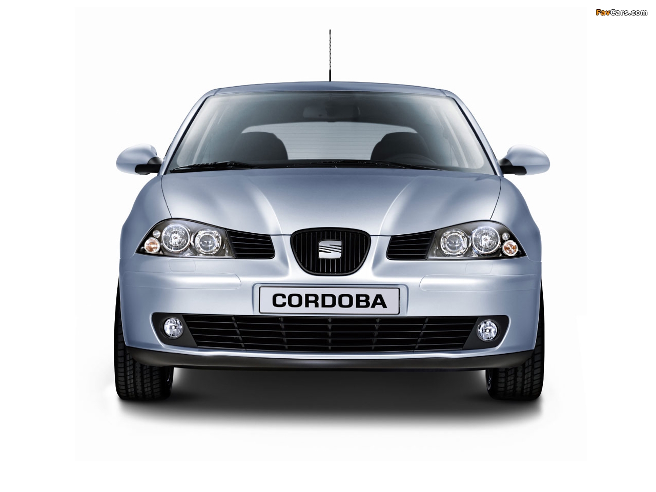 Photos of Seat Cordoba 2002–06 (1280 x 960)