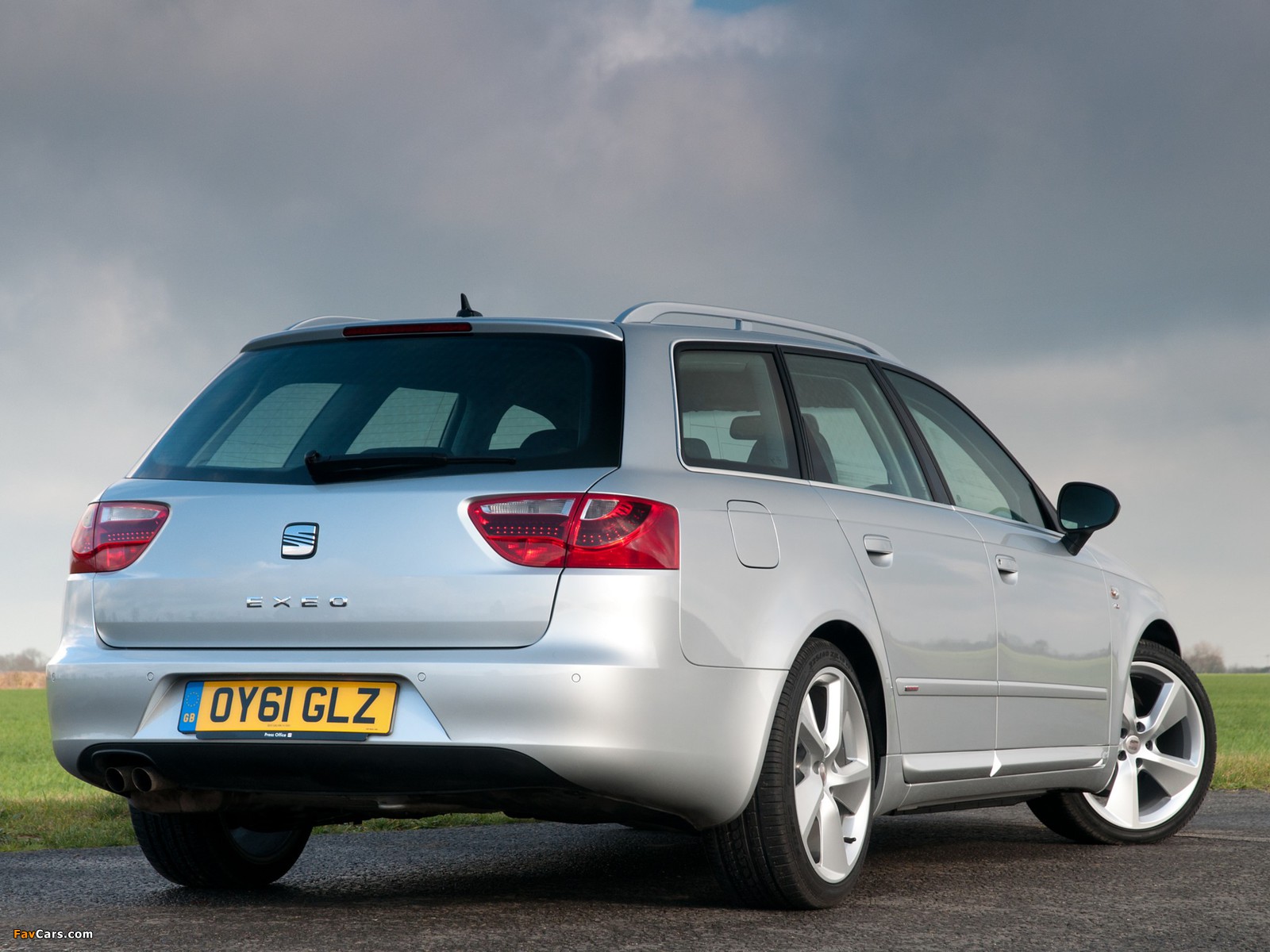 Pictures of Seat Exeo ST UK-spec 2011–13 (1600 x 1200)